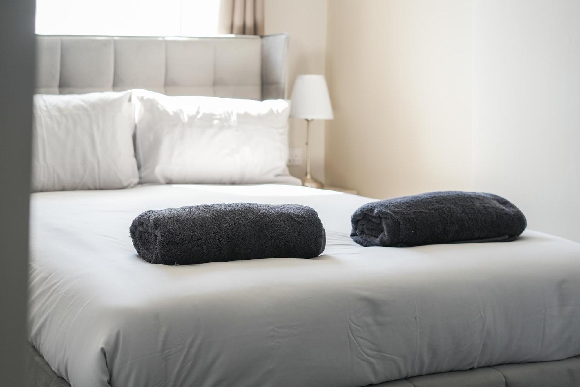 The Olive Tree Aparthotel Кингстън ъпон Хъл Екстериор снимка